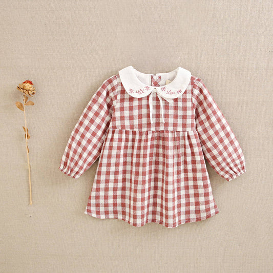 Robe à carreaux vichy roses avec col brodé