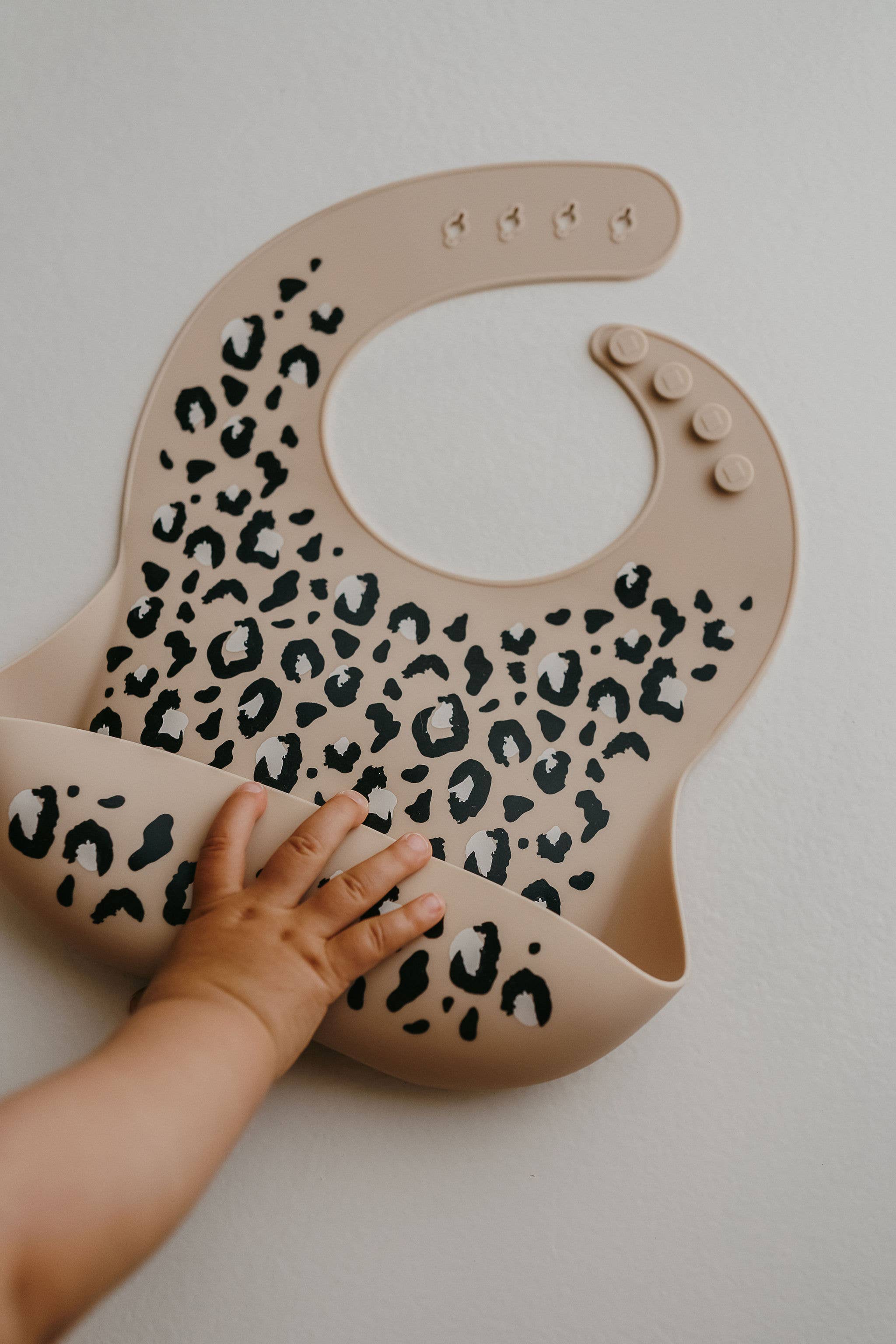 Bavoir en silicone: Sauvage